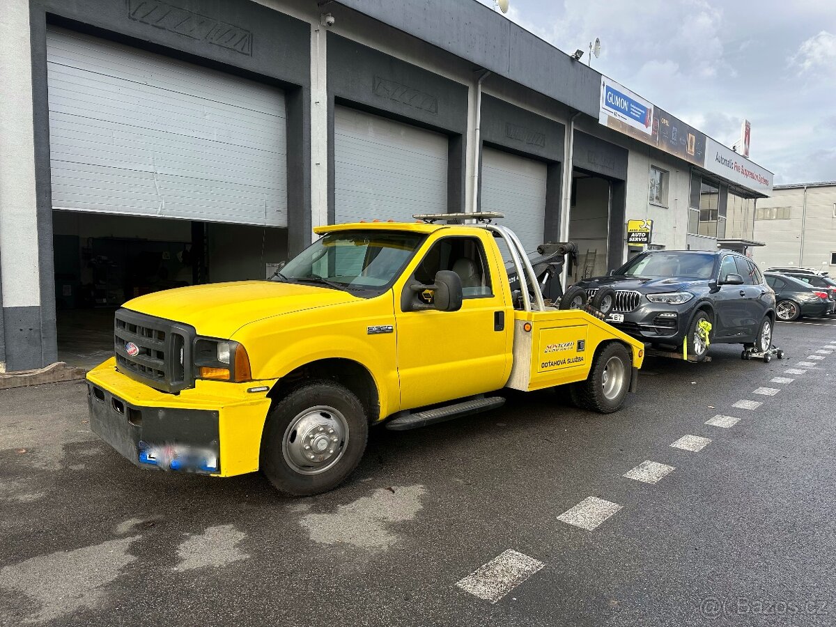 Ford F350 Odtahovka - 2