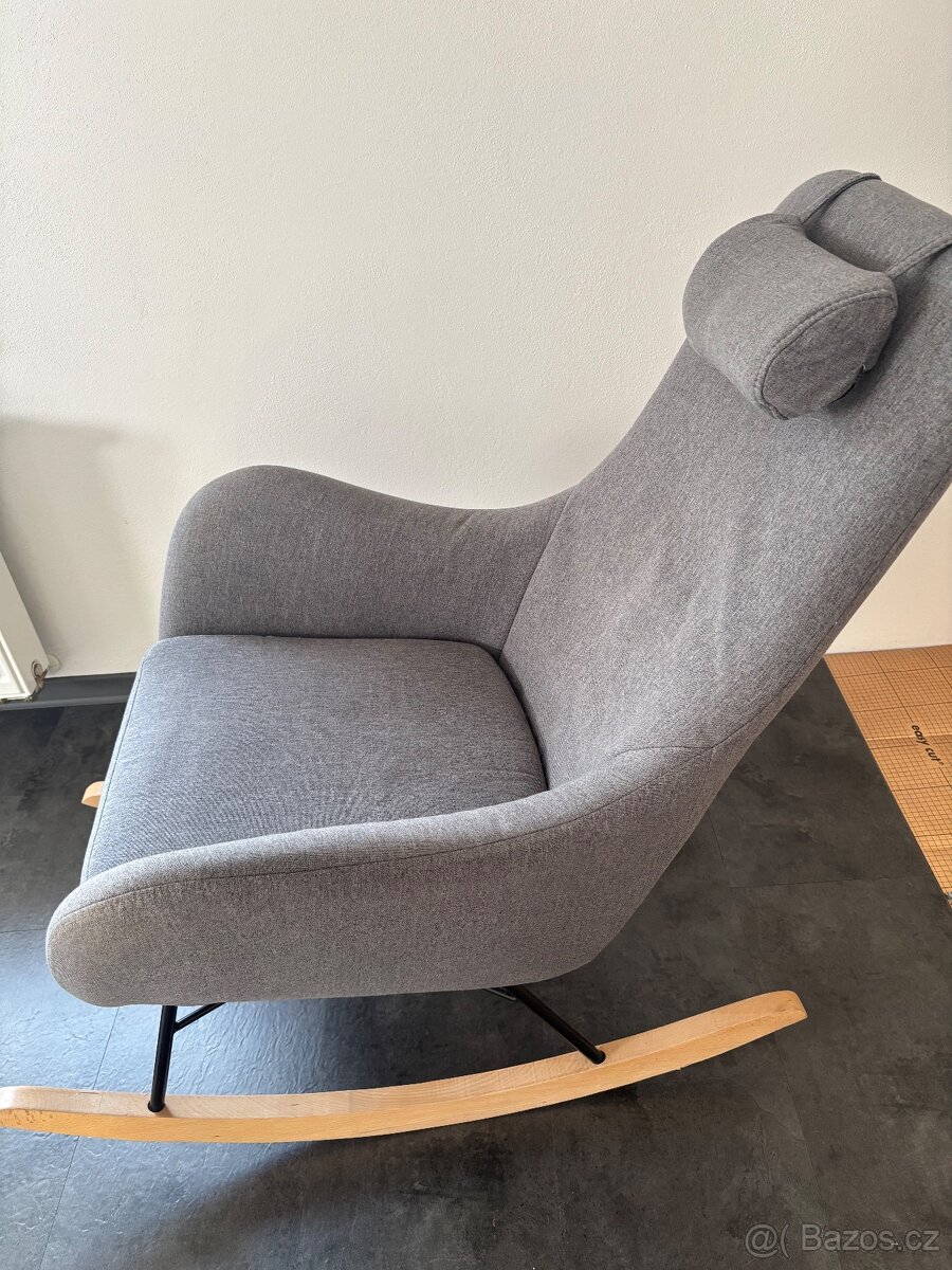 Houpací křeslo - top stav - 2