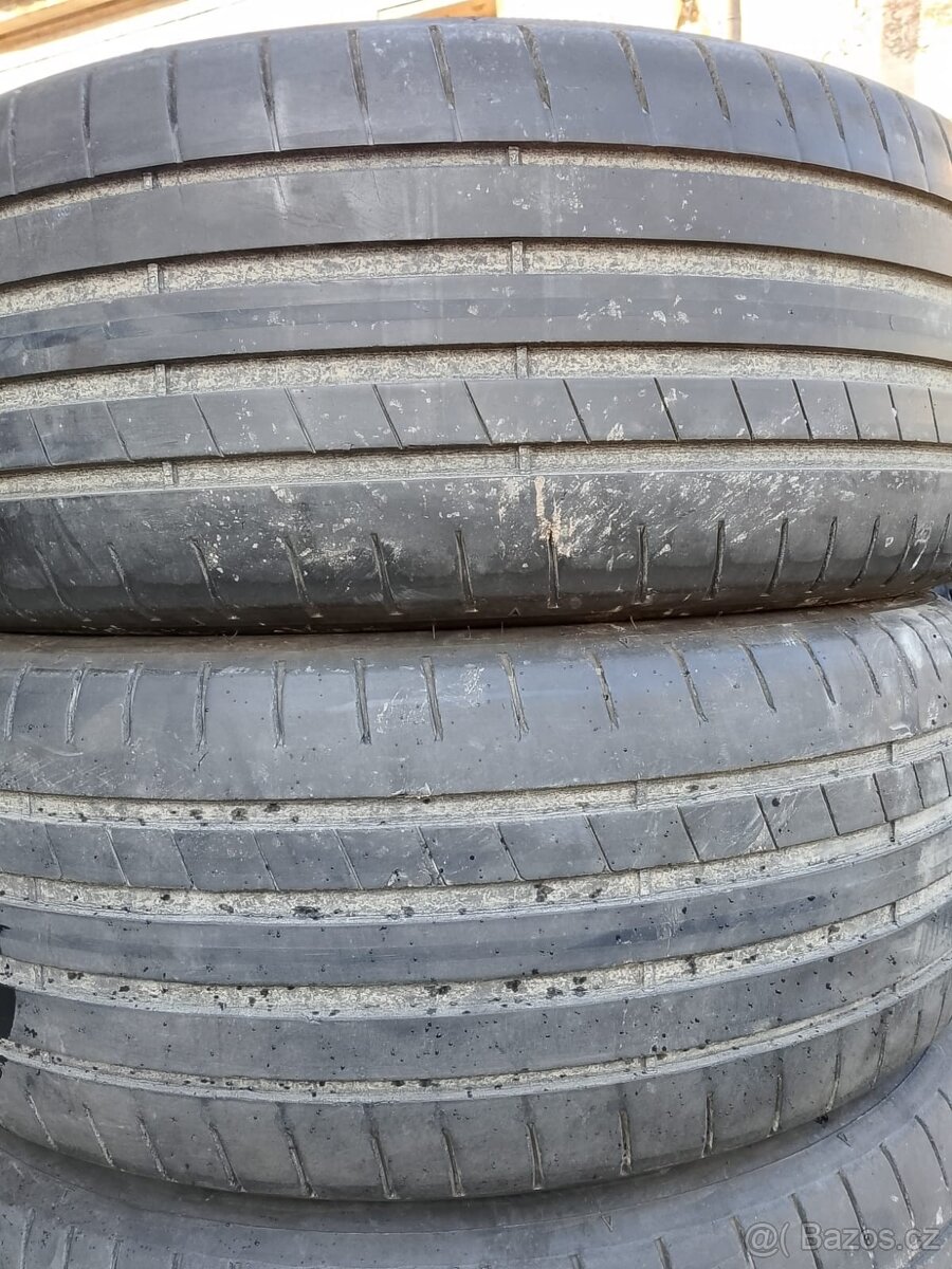 225/45/19 92w Dunlop - letní pneu 4ks RunFlat - 2