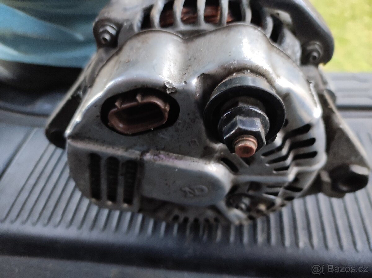 Alreenator Kia Sorento 2,5 Crdi,125 kW pro motor D4CB - 2