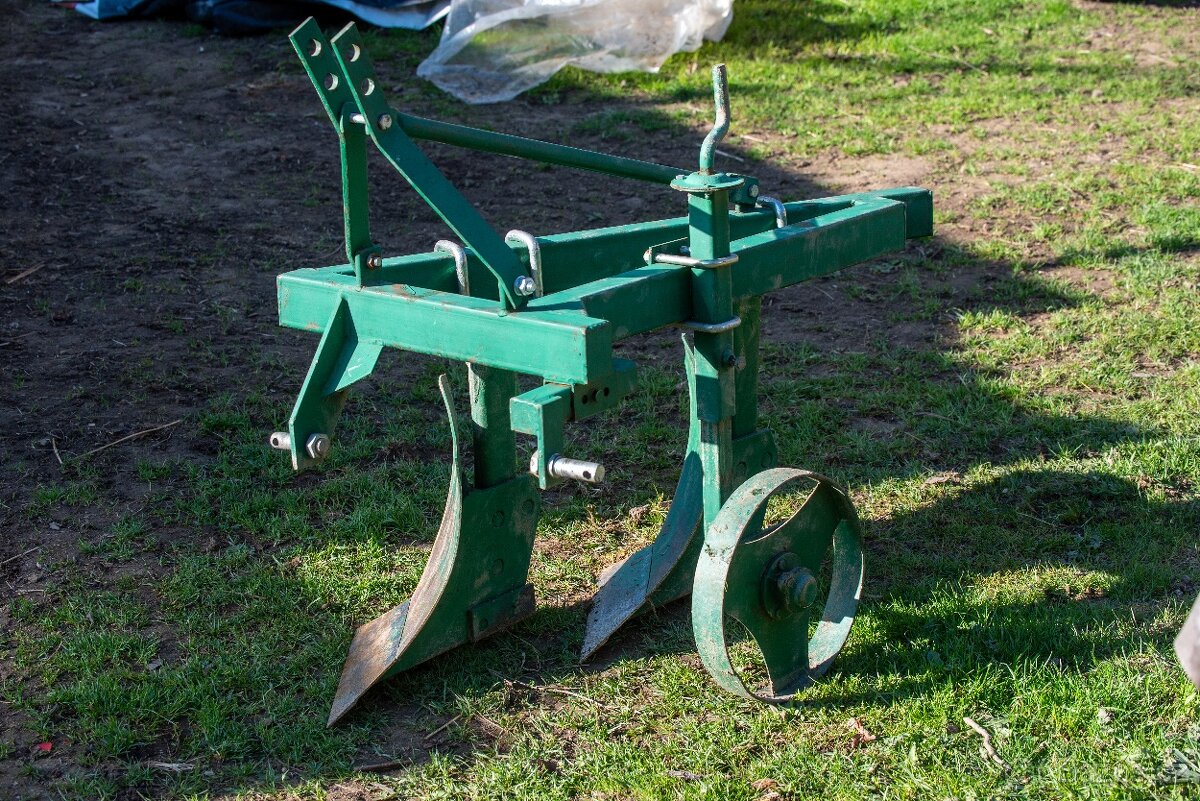 dvouradlicni pluh - 2