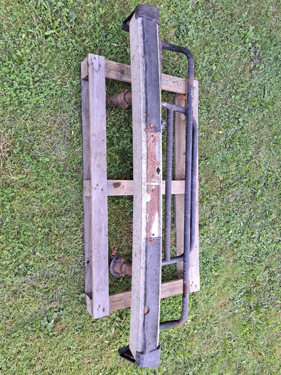 Přední nárazník s rámem Lada Niva - 2
