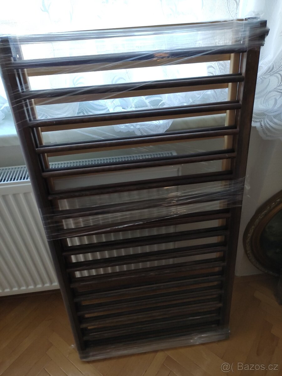 Postýlka - použitá, bez vad, včetně povlečení aj. - 2