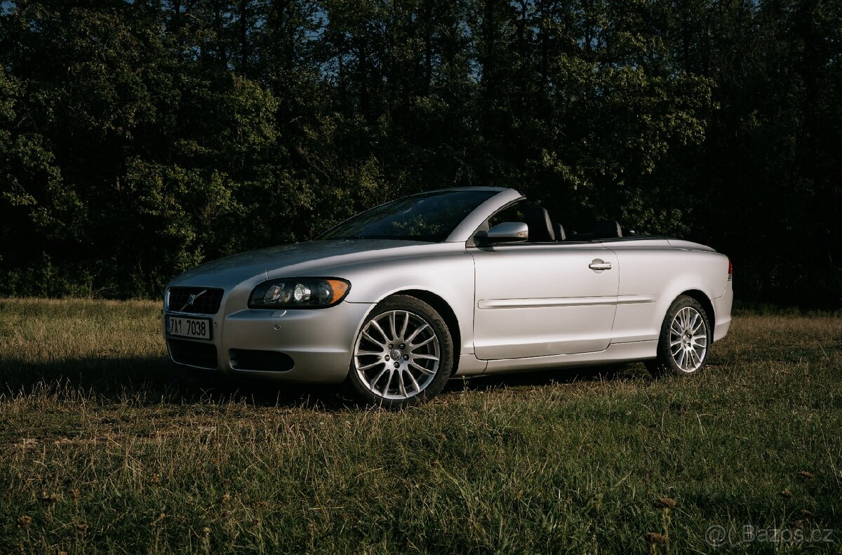 Volvo C70 T5 - 2