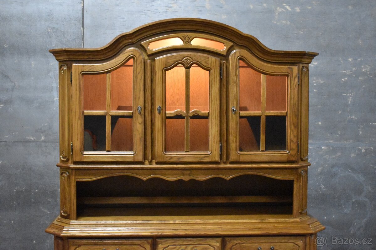 Osvětlená vitrína - 2