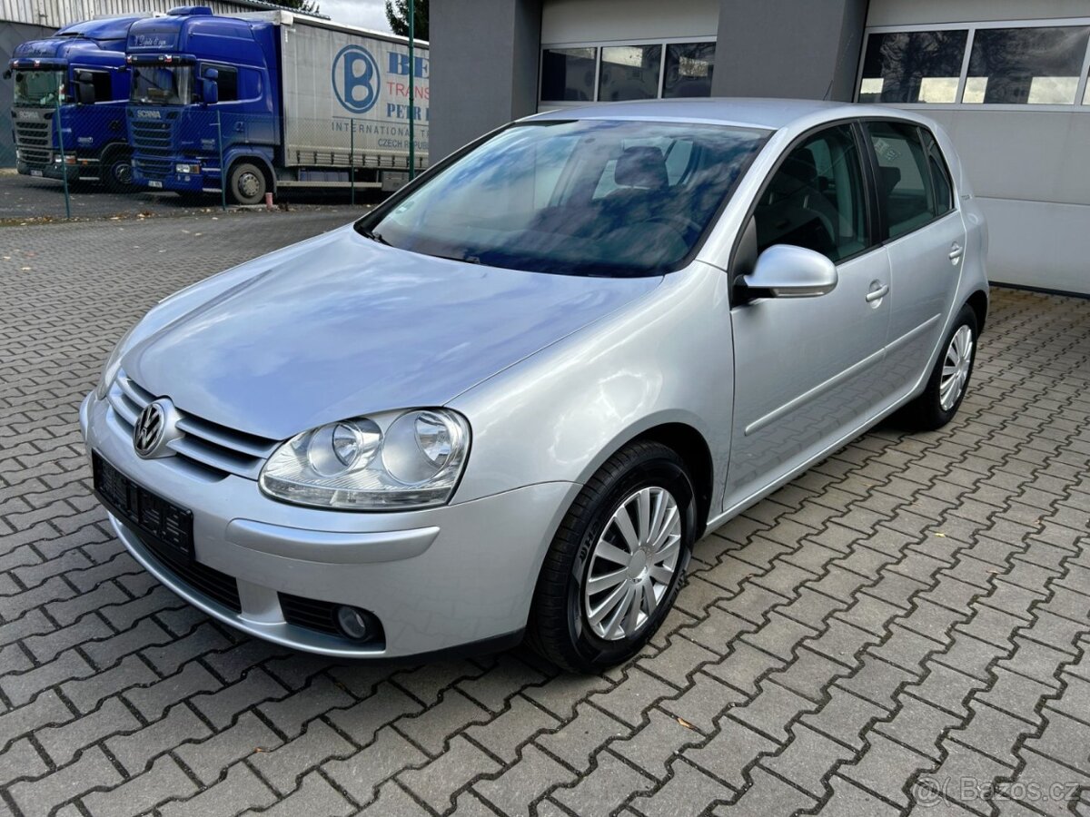 Volkswagen Golf 1.6 MPi - 2