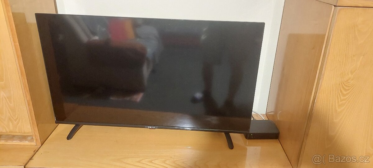 LED televize Metz 102cm, 40" - 2