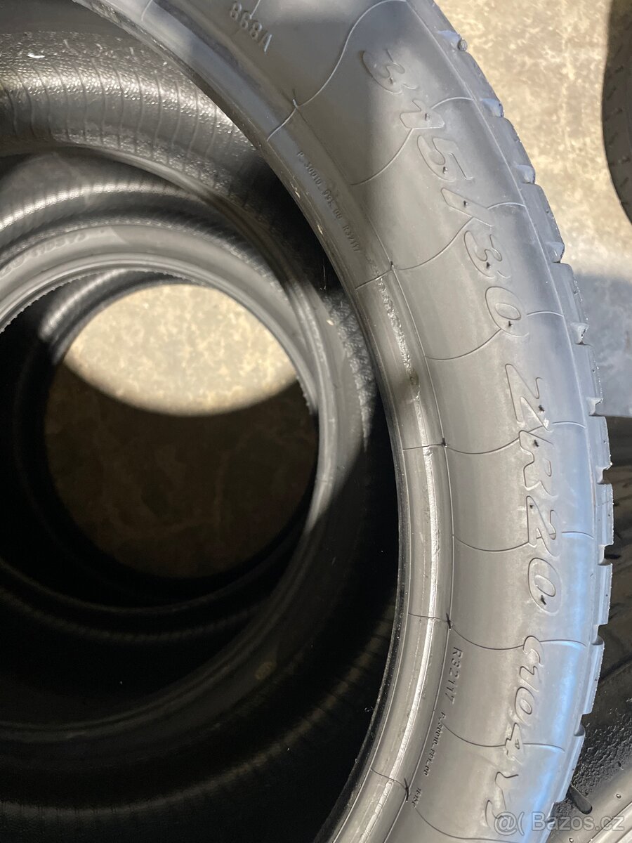 315/30R20 104Y Pirrelli - 2