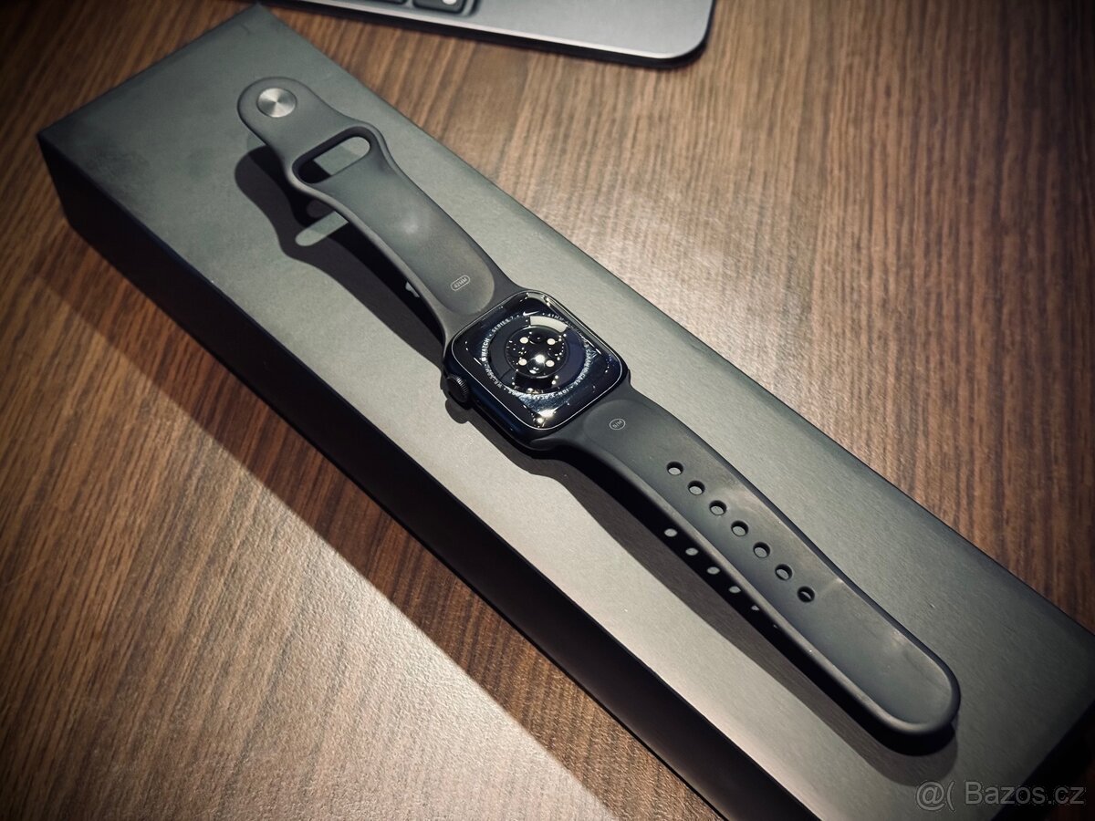 Apple Watch Series 7 41 mm Midnight - 2