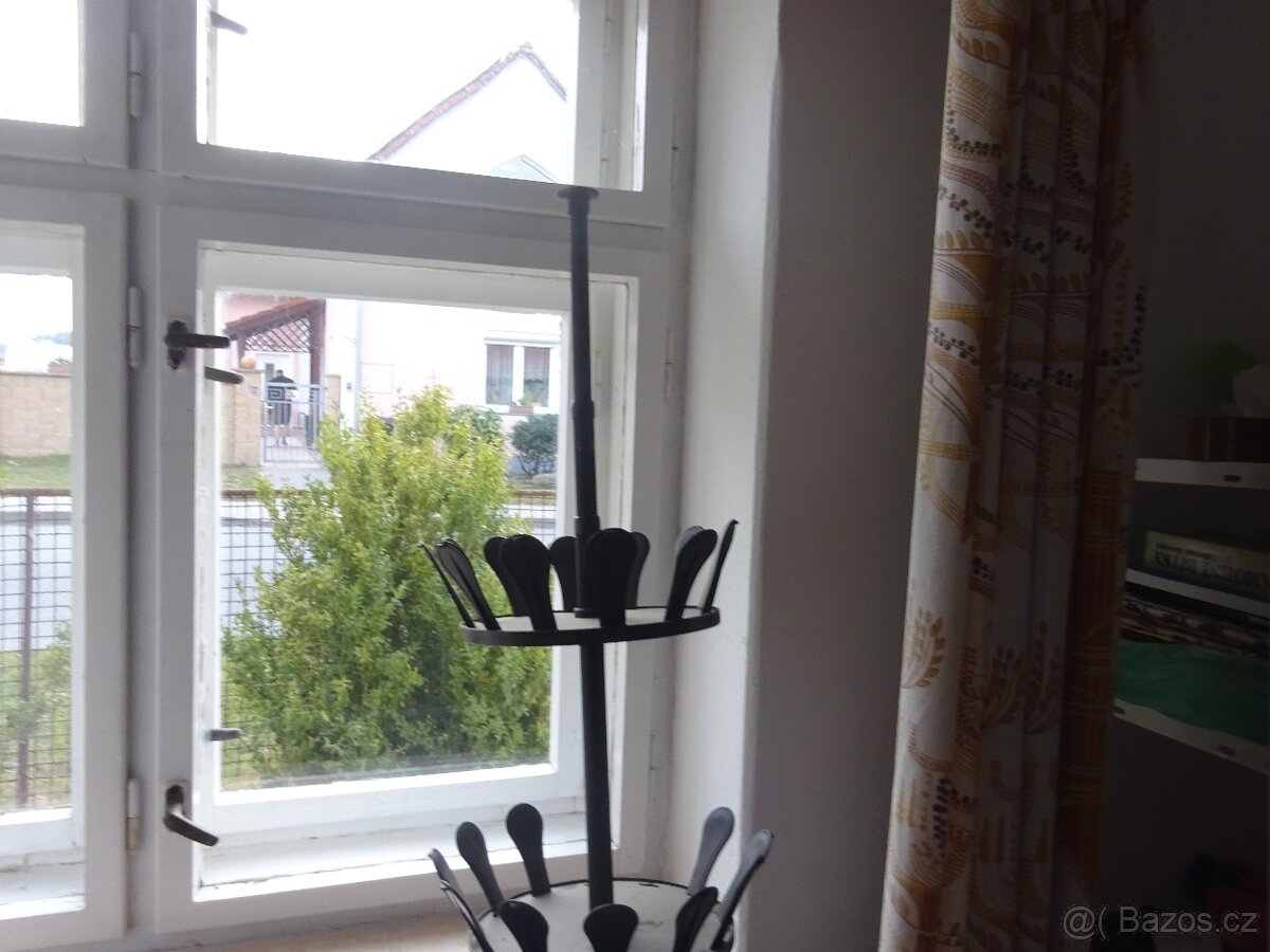 stojací držák bot - 2