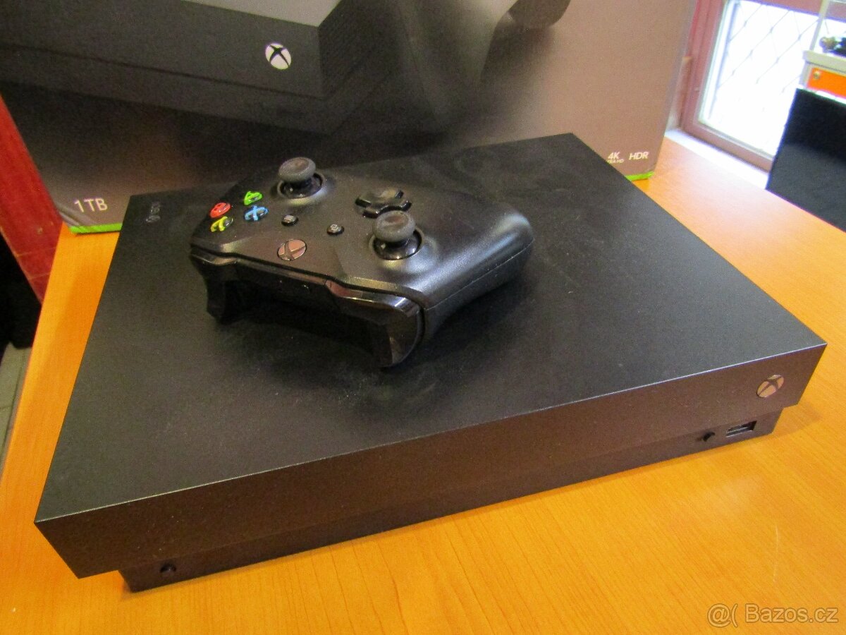 XBOX ONE X - 2