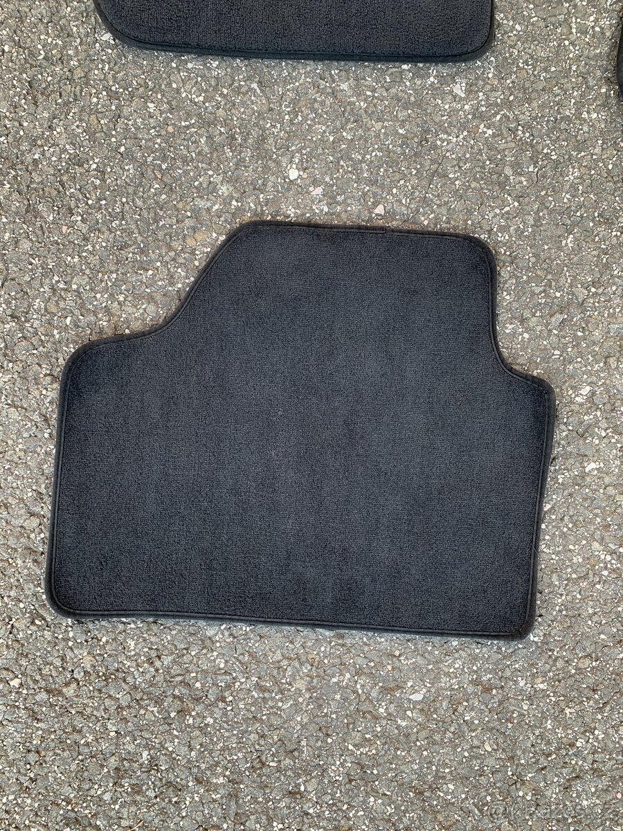 Koberečky BMW X1 I.generace - 2