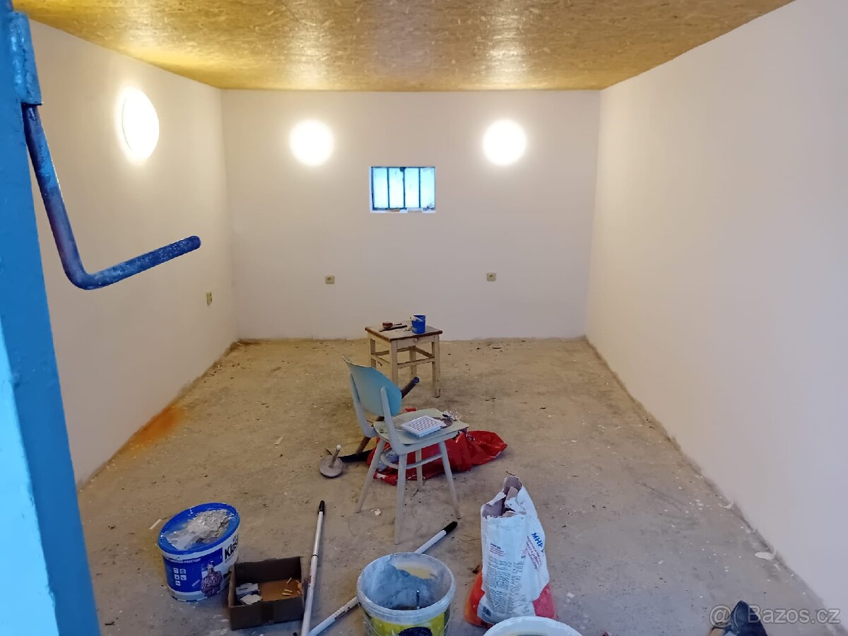 Pronajmu garáž - 2