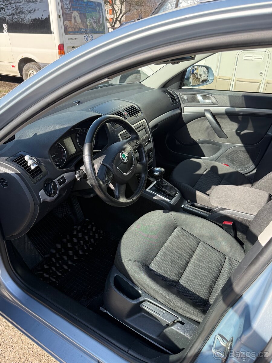 Škoda Octavia 2.0tdi automat - 2
