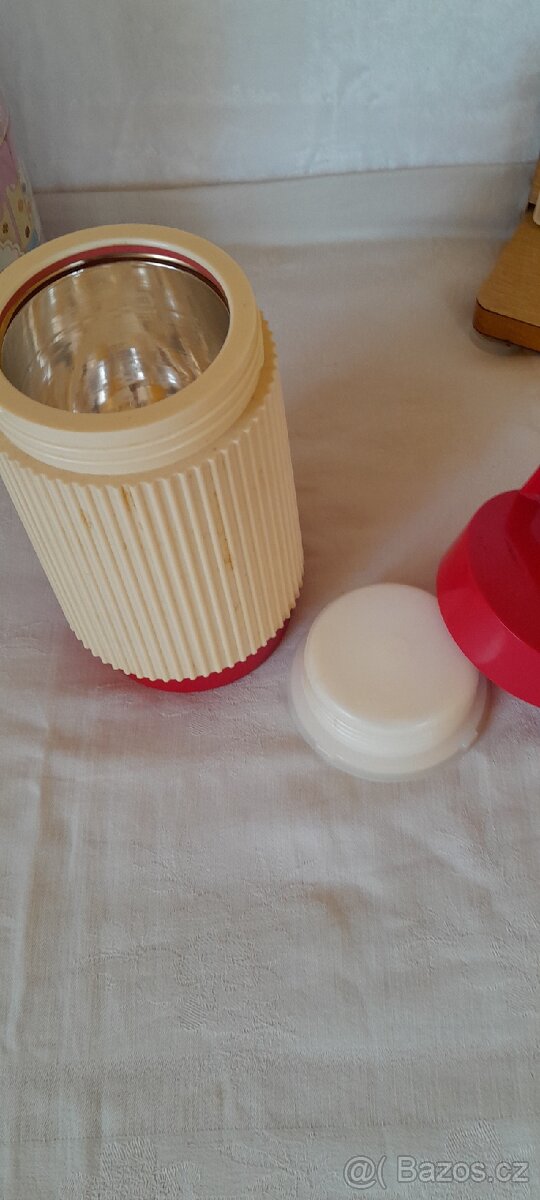 TERMOSKY, DÓZA, KRÁJEČ - 2