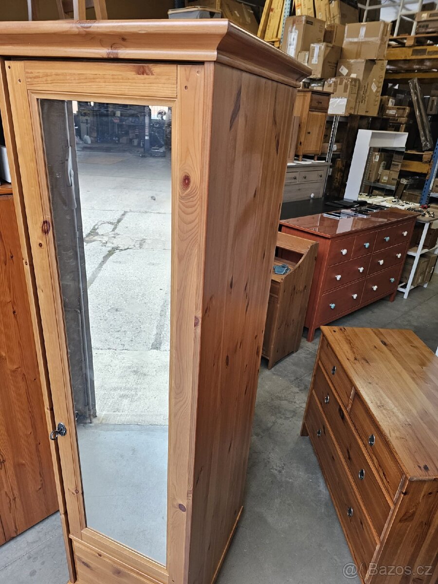 ZRCADLOVÁ SKŘÍŇ IKEA LEKSVIK - 2