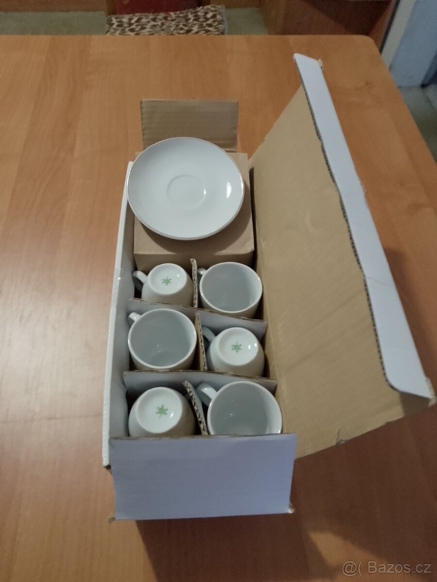 Sada šálků s podšálky - 2