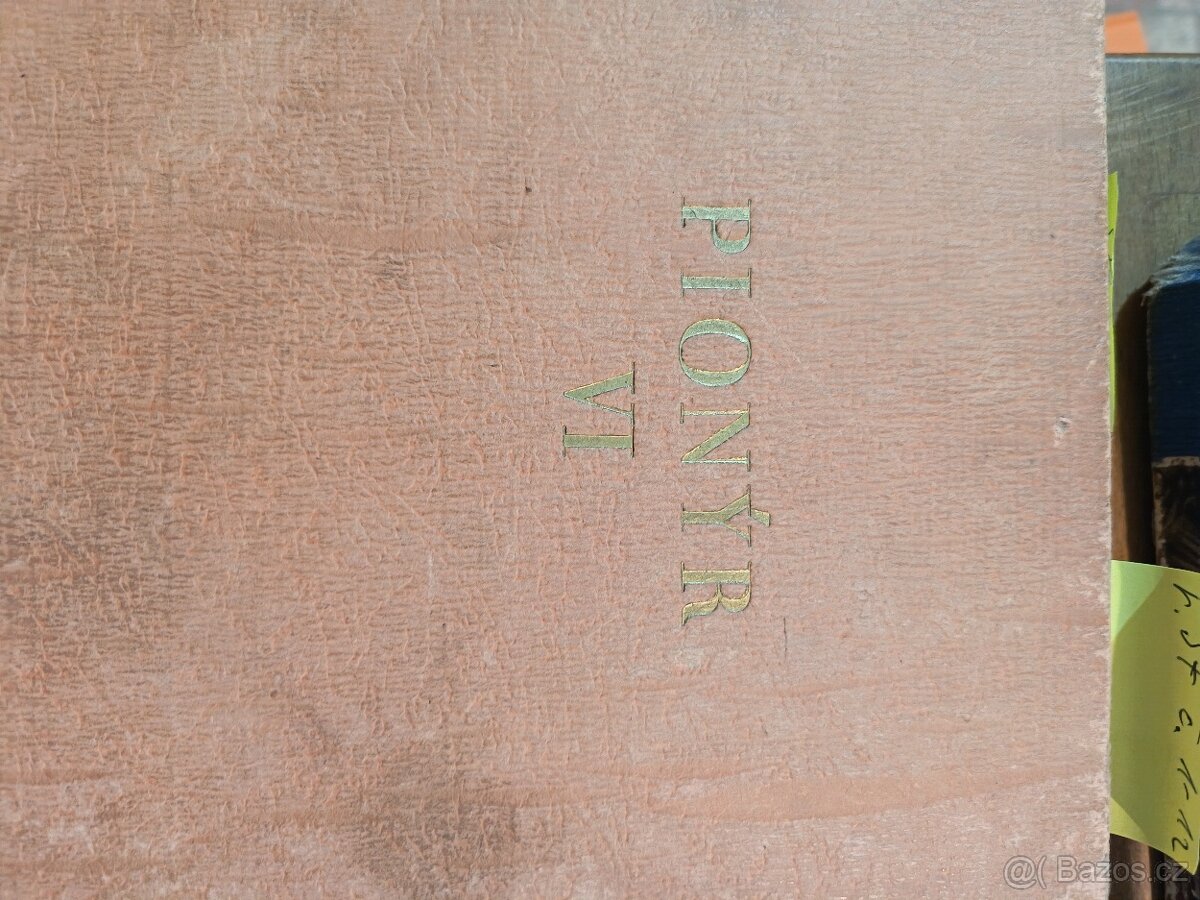 Svázané časopisy Pionýr - 2