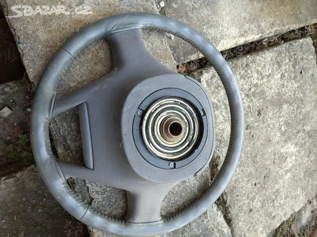 Volant Ford thunderbird - 2