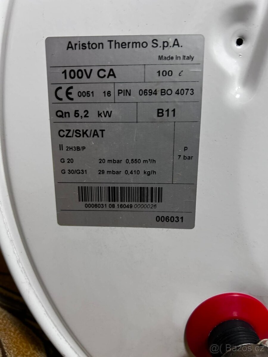 Plynový bojler Ariston 100V CA - 2