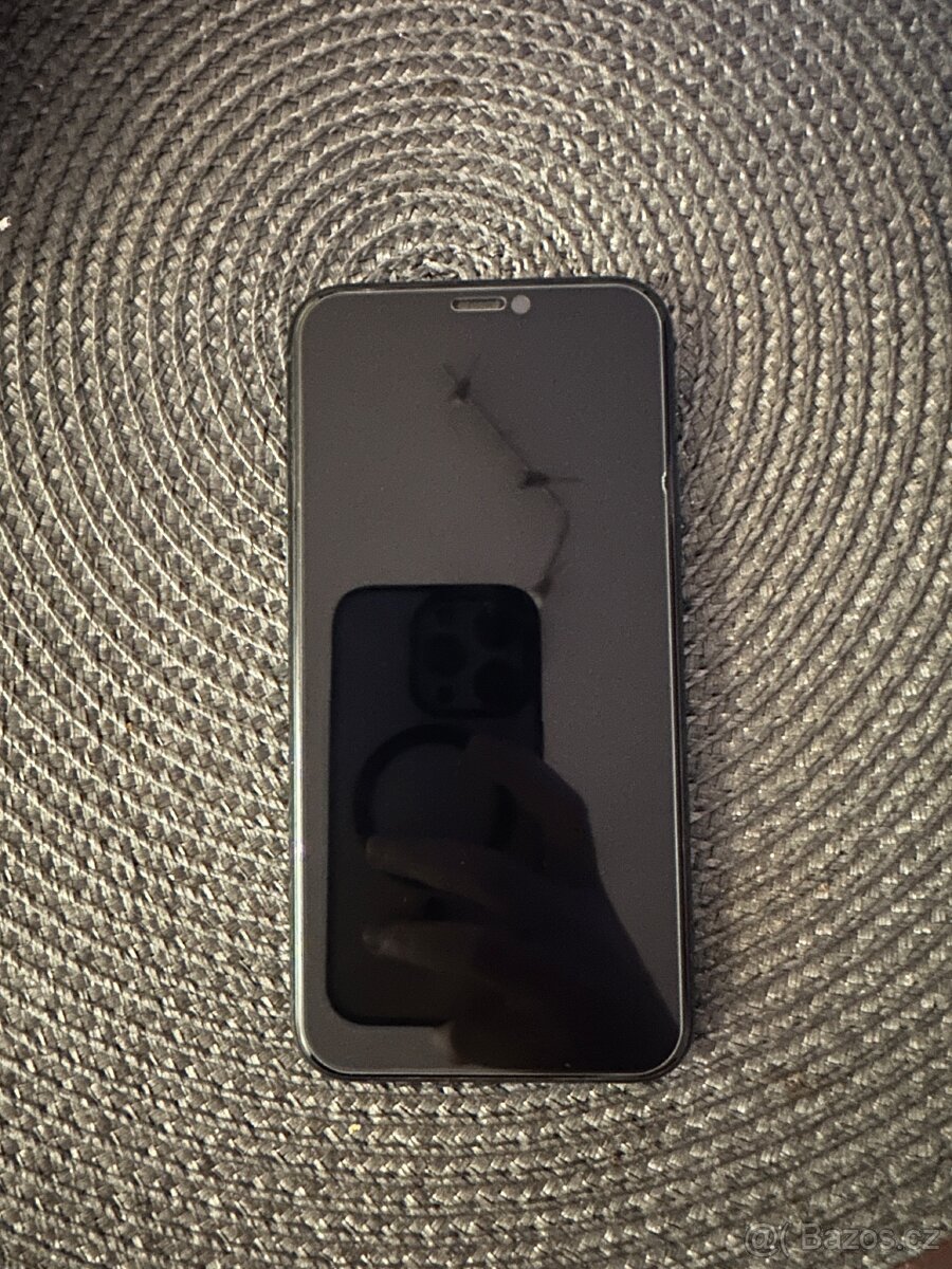 iPhone 11 pro - 64 GB - 2