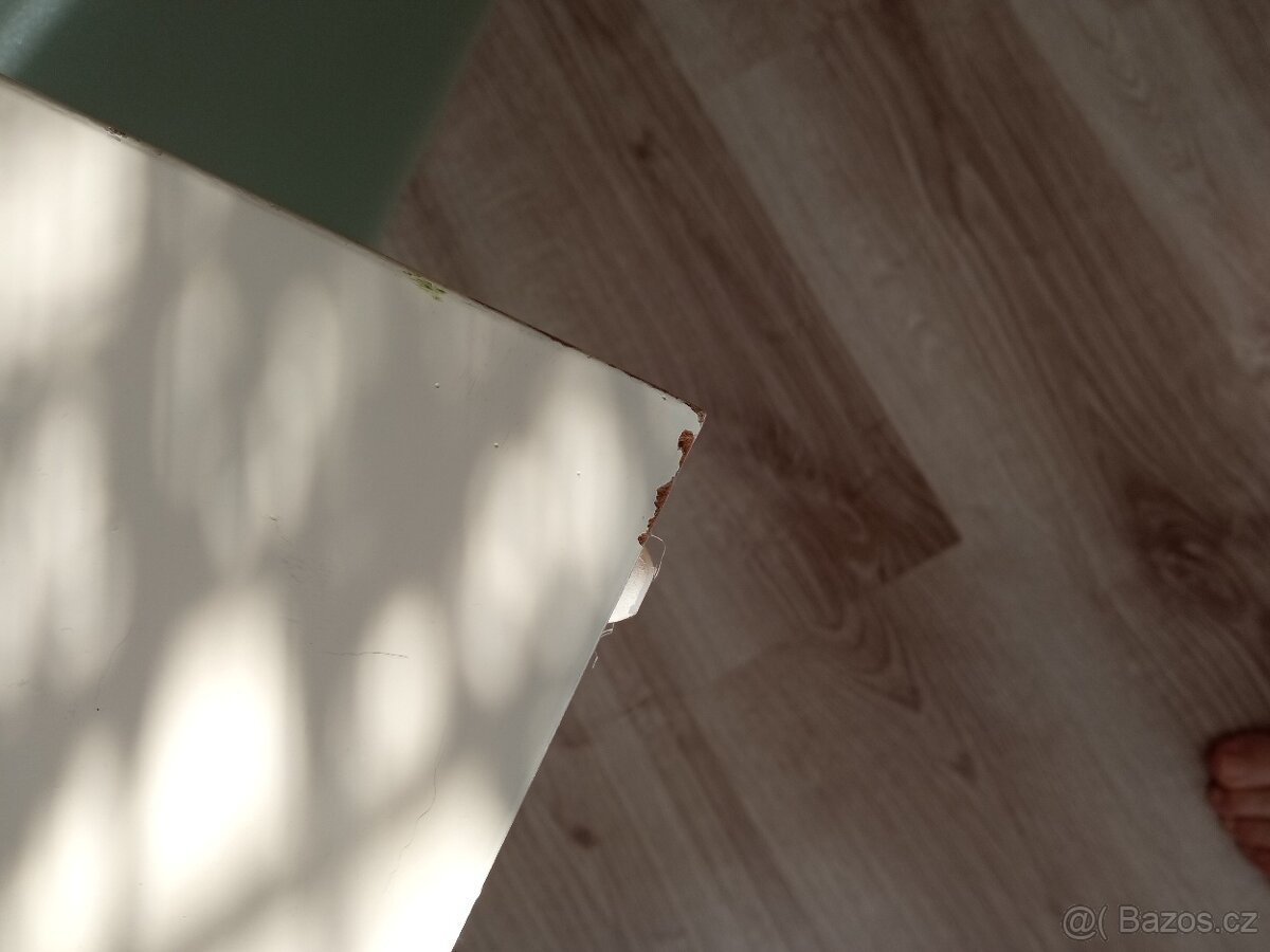 Konferenční stolek - 2