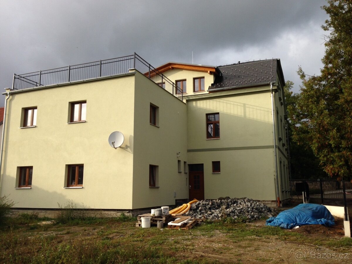 Byt 1+kk, Nádražní 261 / Zákupy (po rekonstrukci) - pronájem - 2