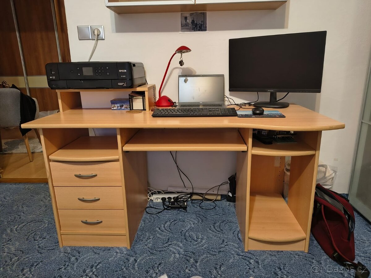 Psací stůl - světlý - 2