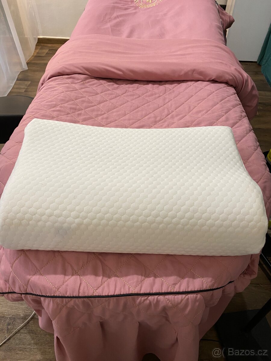 Kosmetické křeslo a židle - 2