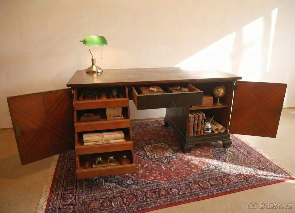 Masivní starožitný psací stůl - dub, ruční řezby vinné révy - 2