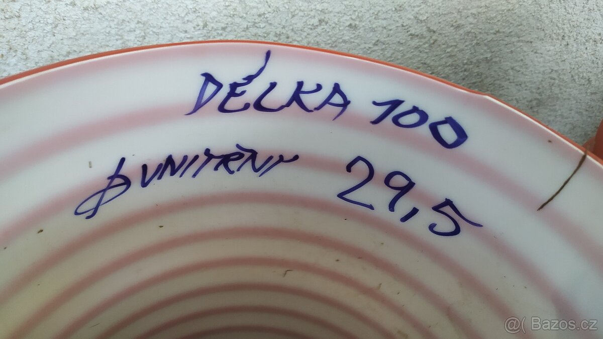 Velké odpadní trubky - 2