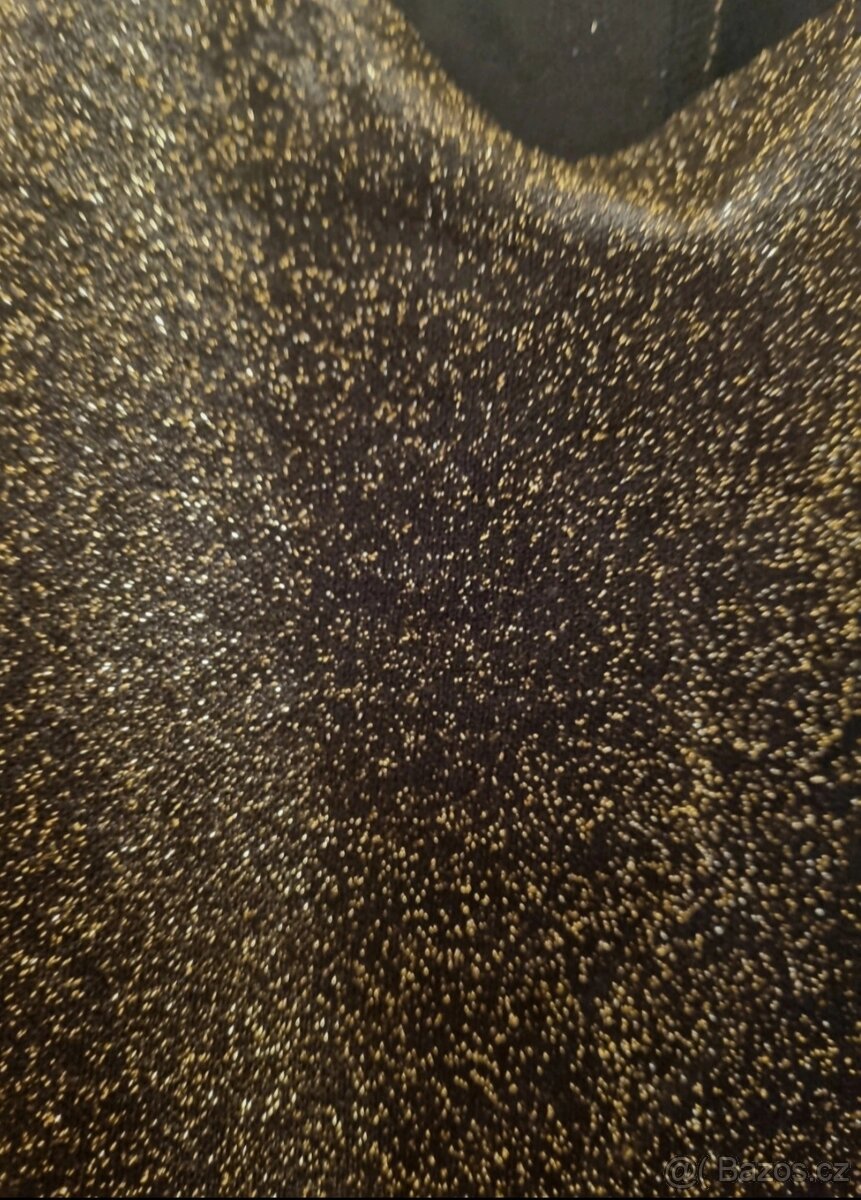 Elastické šaty vhodné i na ples. - 2