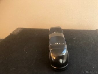 Prodám ps4 pro 1TB s nabiječkou na ovladač - 2