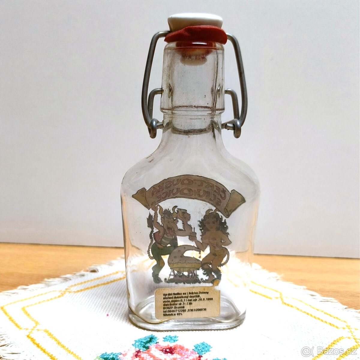 LAHVIČKA S UZÁVĚREM - 2