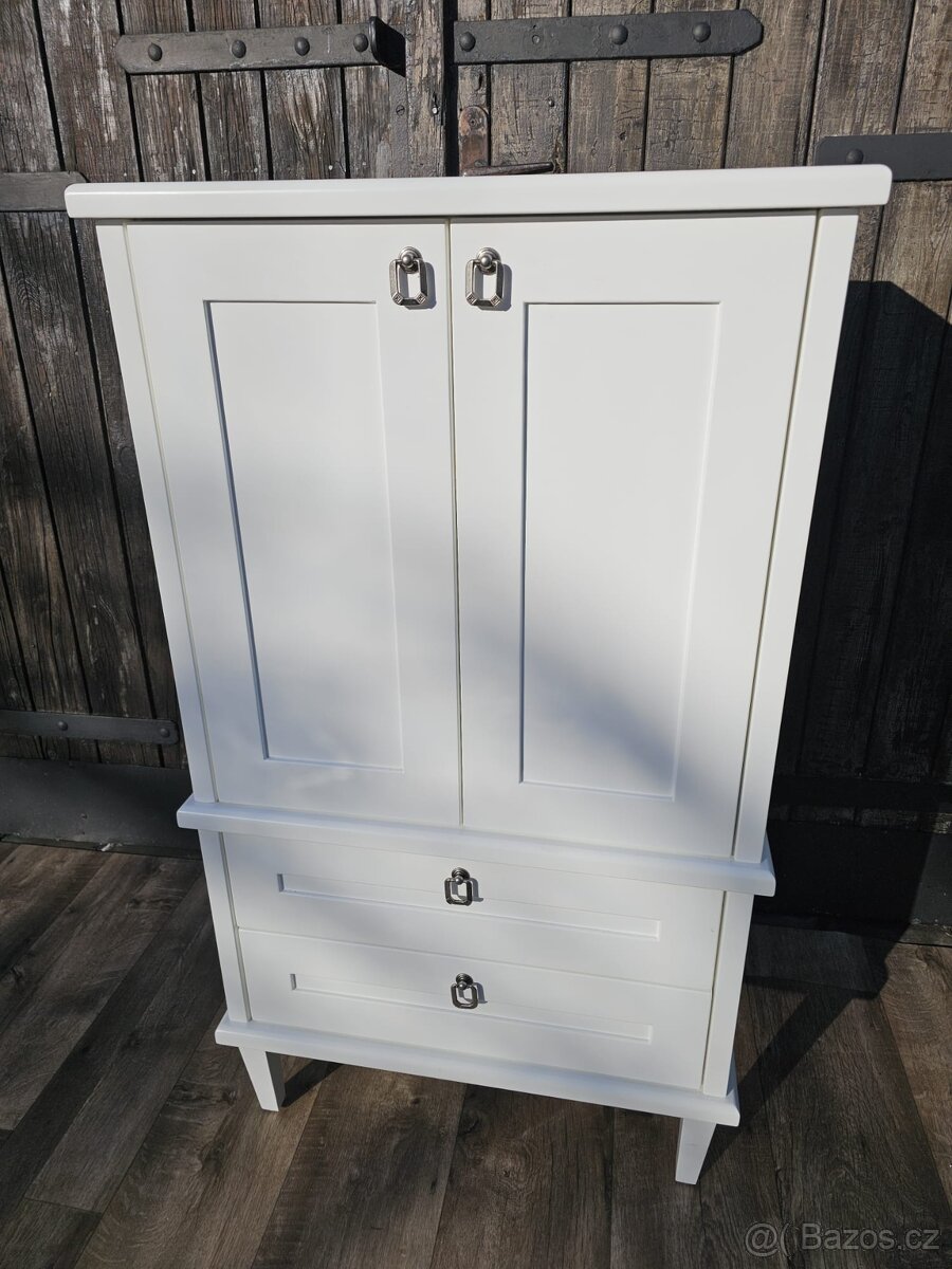 Komoda ve venkovském stylu - 2