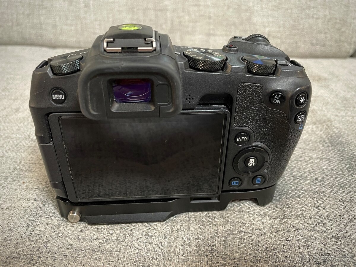 Canon eos rp - 2