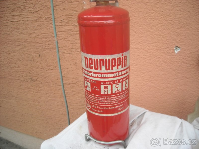 hasící přístroj z Trabanta - 2