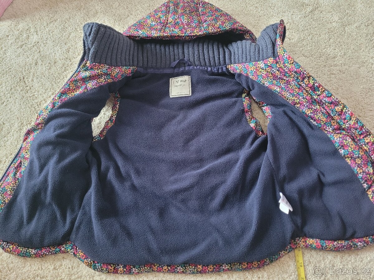 Dívčí vesta Next 122 - 2