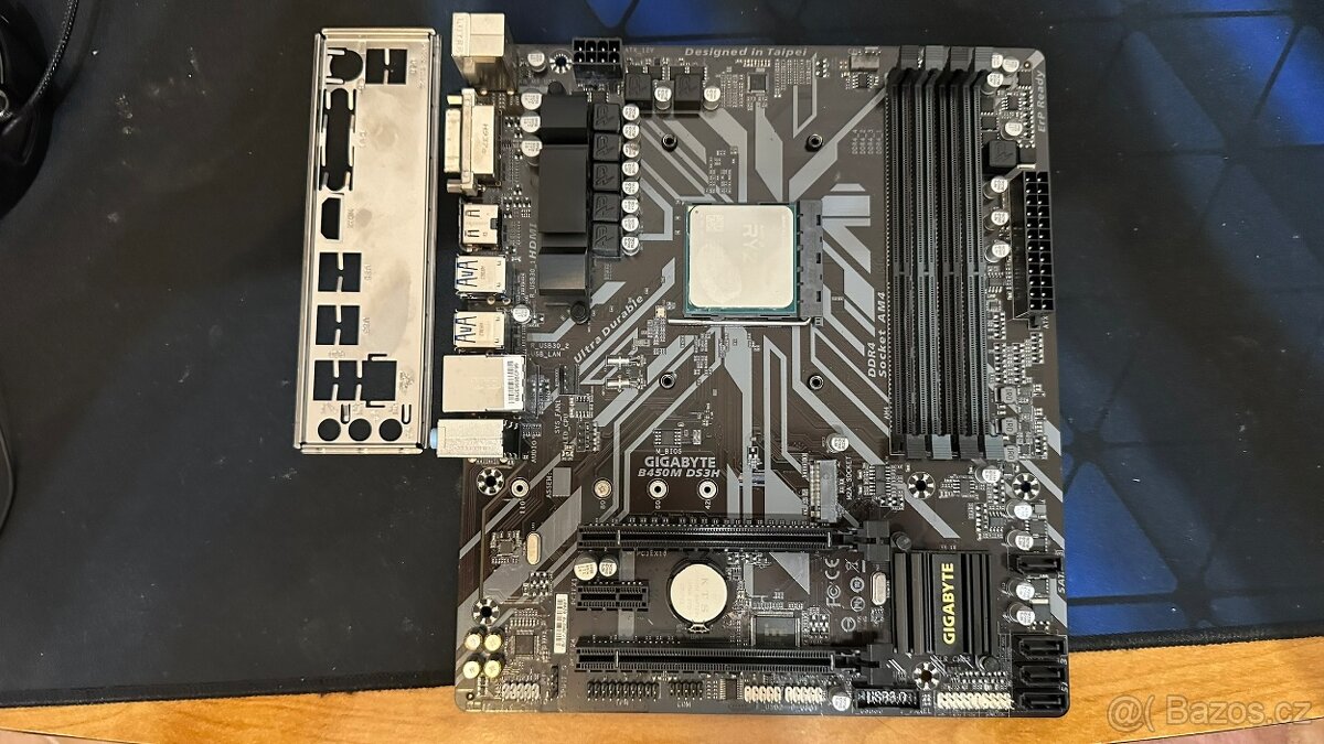 B450M DS3H + Ryzen 5 2400G (4C/8T) - 2