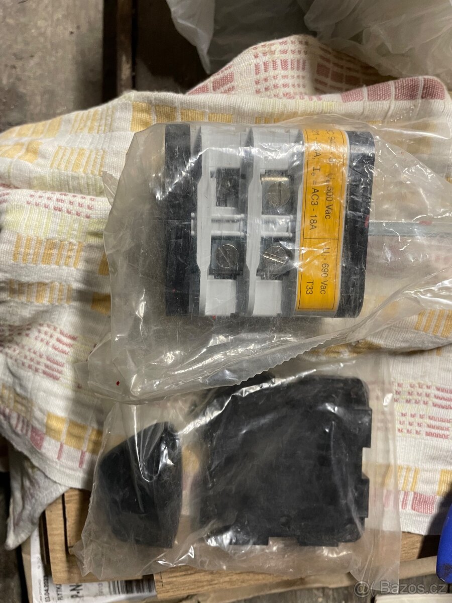 Vypínač na třífázový elektromotor - 2