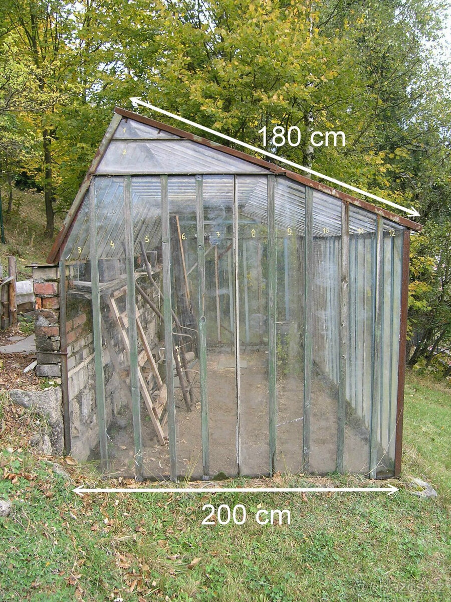 Sklo ze skleníku - 2