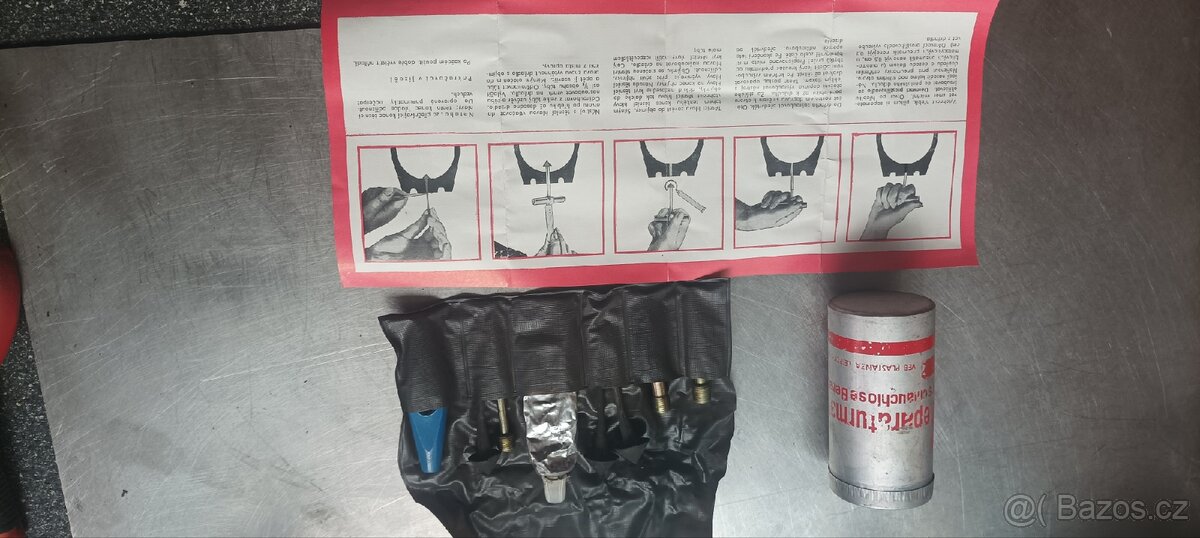 SADA RETRO TRABANT. VARTBURK - 2