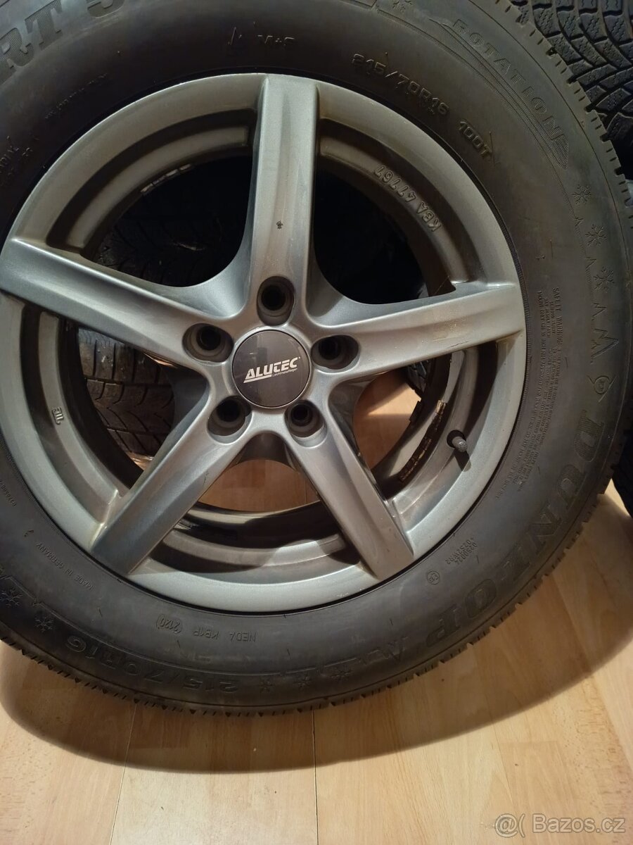 215/70R16 zimní - 2