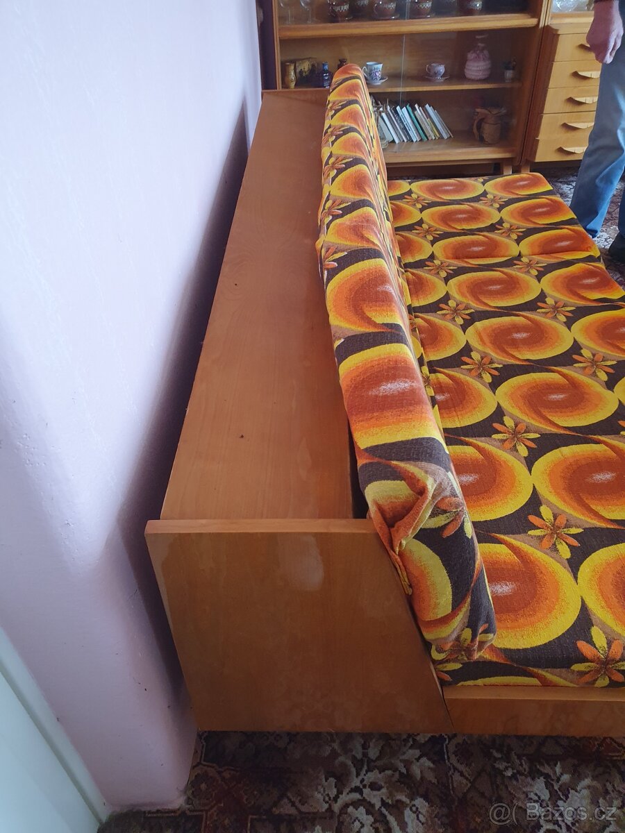 Retro obývací stěna - 2