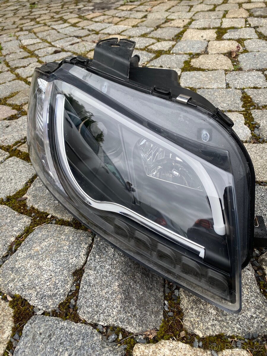 Audi A3 8p předfacelift přední světla - halogen - 2