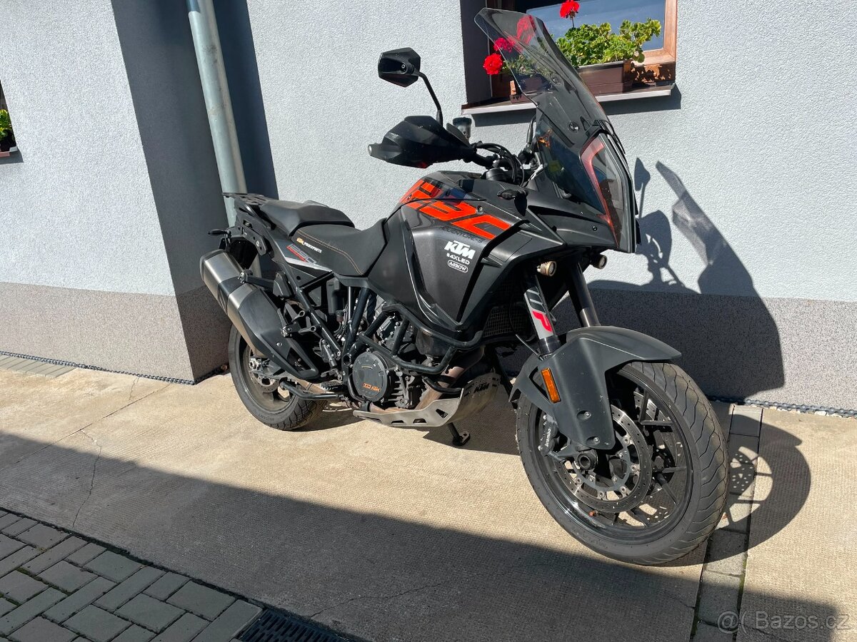 KTM Super Adventure 1290 S - 2
