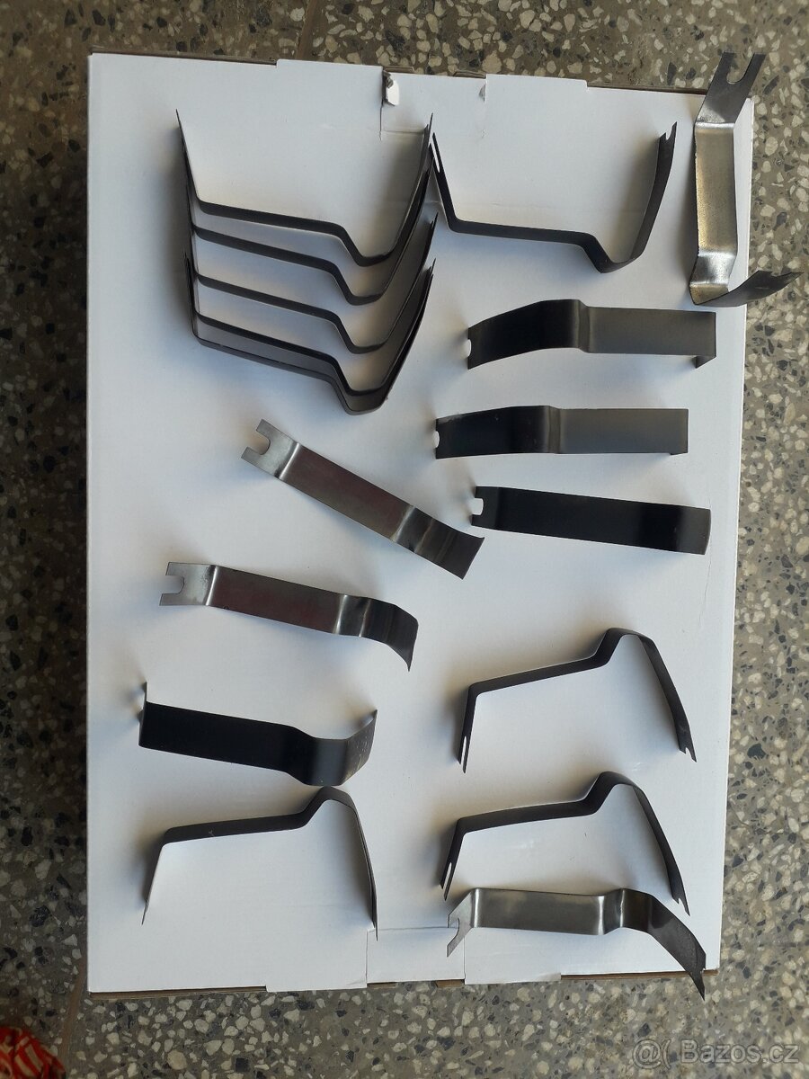 Kryt spoje- přední a zadní nárazník Škoda 110R, Škoda 120 - 2