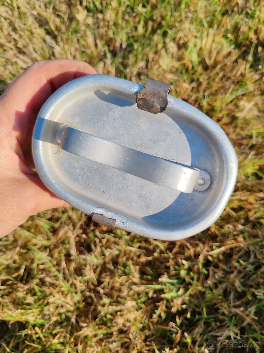 Stará hliníková bandaska - 2