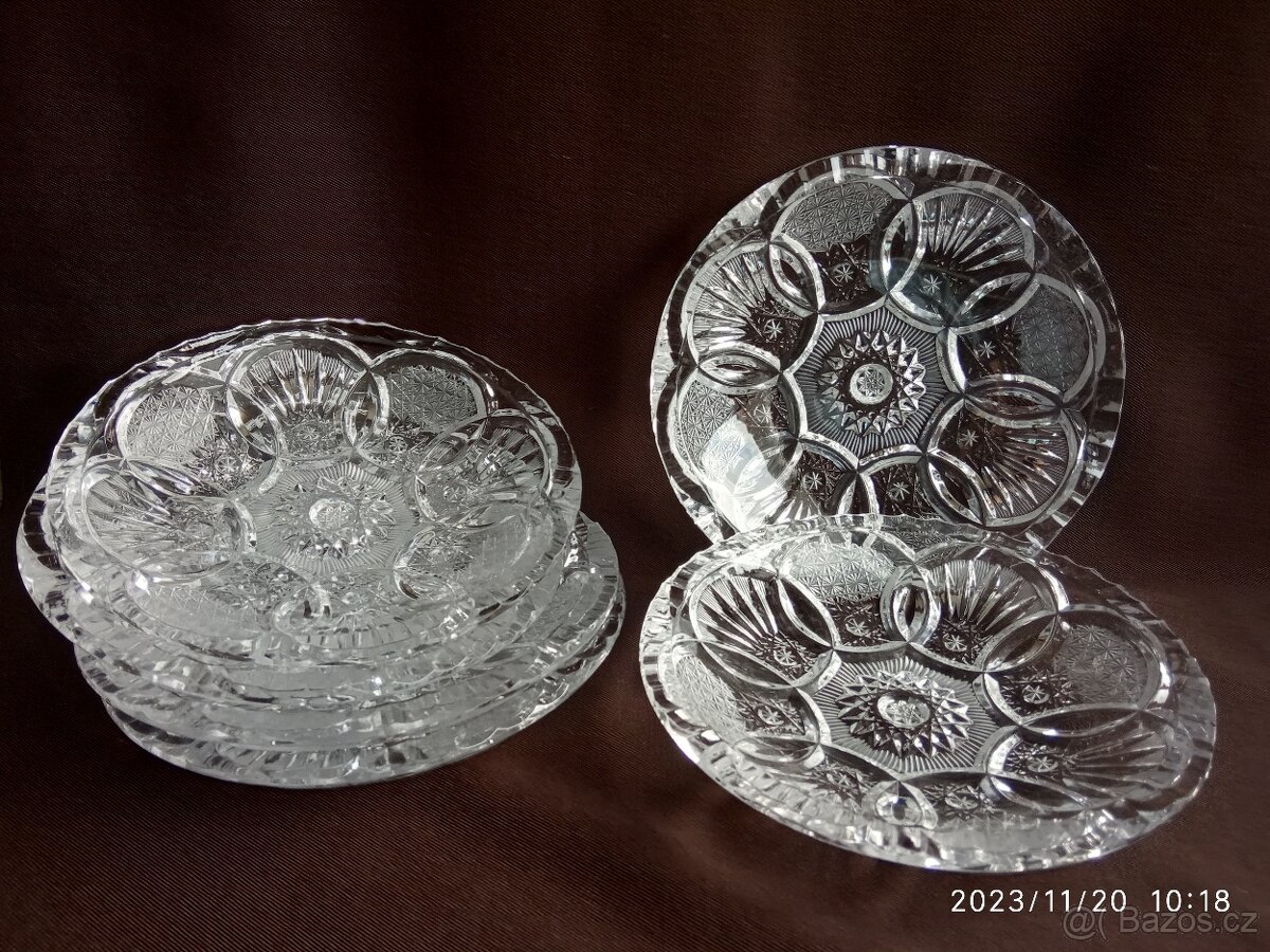 Talířky-křišTál - 2