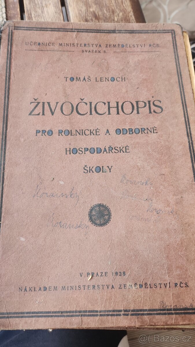 Stare knihy ze skoly 1927 1937 1933 - 2